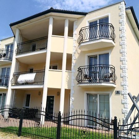 Villa Over Lake Mielno  Ngoại thất bức ảnh